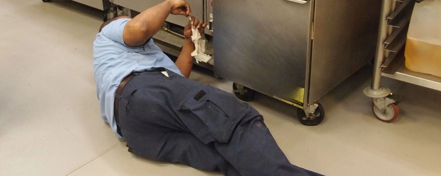 Signs It’s Time to Replace Your Foodservice Equipment: A Practical Guide for Busy Kitchens