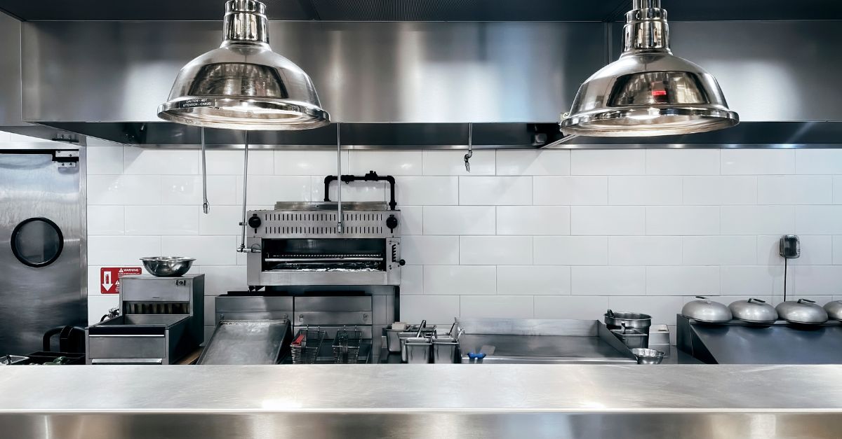 Top 5 Must-Have Foodservice Equipment for Busy Restaurants