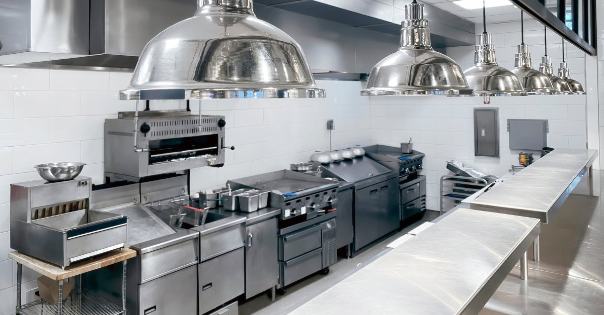 How to Maximize Efficiency in a Commercial Kitchen Layout